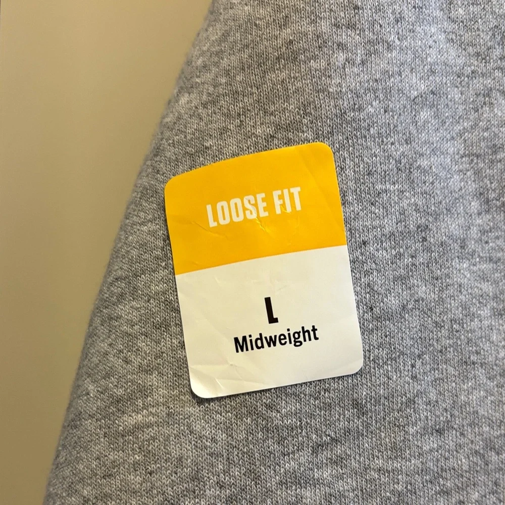 Carhartt Men's Heather Gray Crewneck Sweatshirt. - Picture 4 of 5